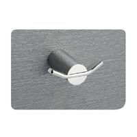 moc-treo-quan-ao-caesar-q8307