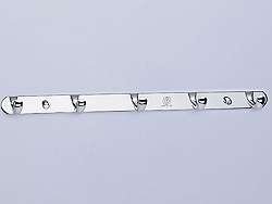 moc-treo-quan-ao-gan-tuong-inox-304-bn-1015