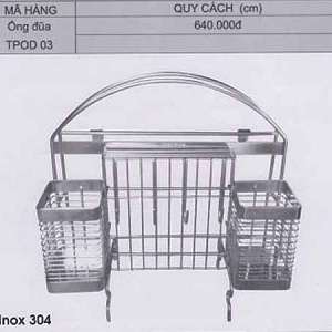ong-dung-dua-muong-inox-304-cao-cap