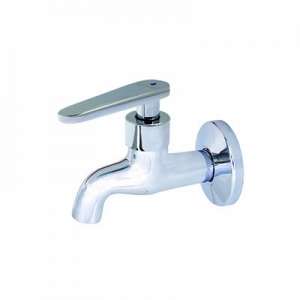 voi-xa-nuoc-lanh-gan-tuong-luxta-l4102t3