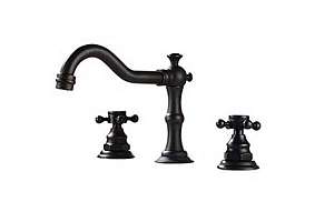 voi-lavabo-3-lo-dong-den-co-dien-gcb07b