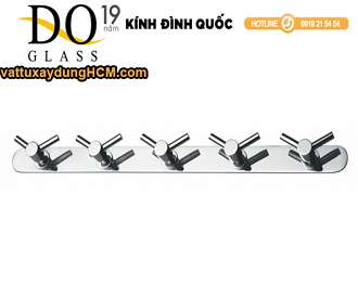 moc-ao-nha-tam-inox-304-dinh-quoc-dq-4131
