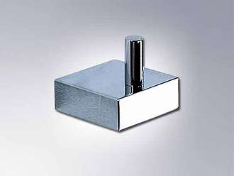 moc-ao-phong-tam-inax-kf-641v