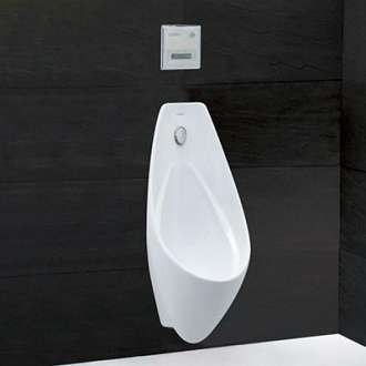 bon-tieu-nam-treo-tuong-caesar-u0264