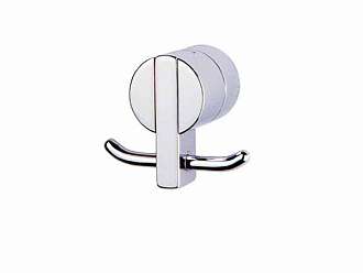 moc-treo-quan-ao-cao-cap-toto-tx704ae