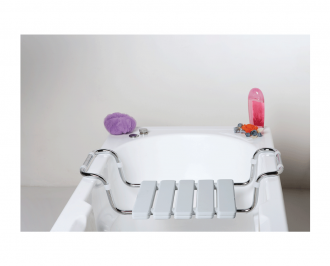 ghe-ngoi-tren-bon-tam-nam-manhattan-mbs-01