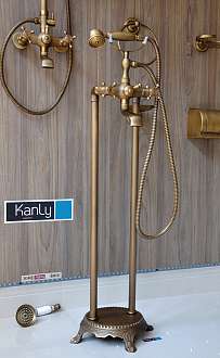 sen-tam-nong-lanh-dat-san-dong-co-dien-kanly-gcs09