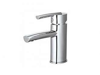 voi-bon-rua-mat-nong-lanh-caesar-b540cu