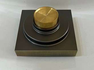 pheu-thu-nuoc-san-chong-trao-nguoc-k1010g